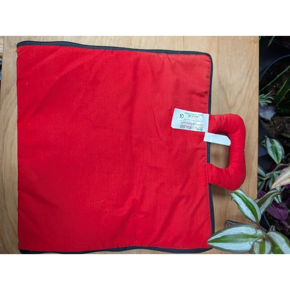 Pockets of Learning Children's Press N' Dress Mickey Zip Book Double Handles Red